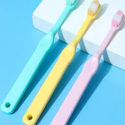 8 Spazzolini Da Denti Per Bambini