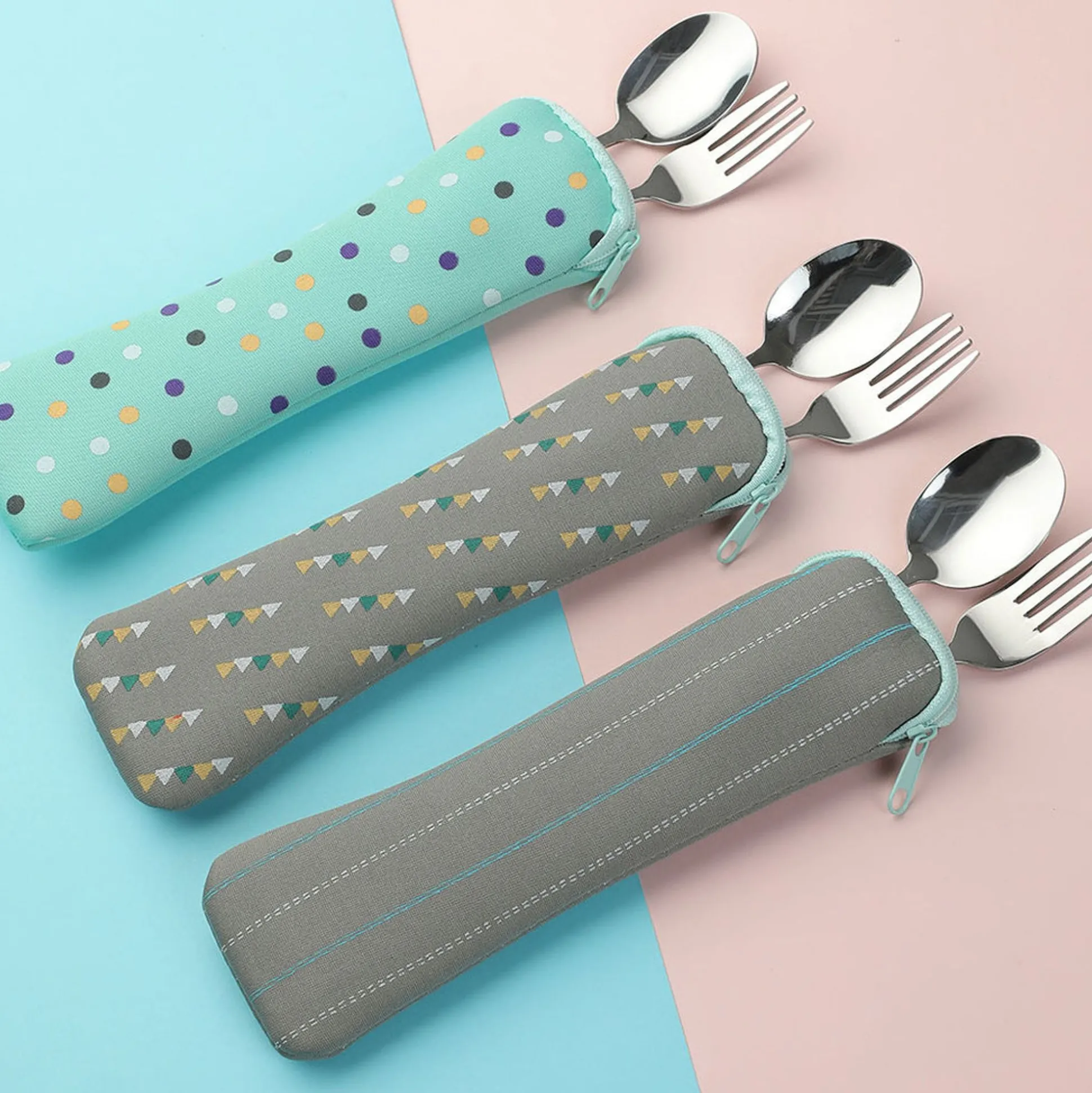 Set Posate Con Custodia Morbida (1Pz)
